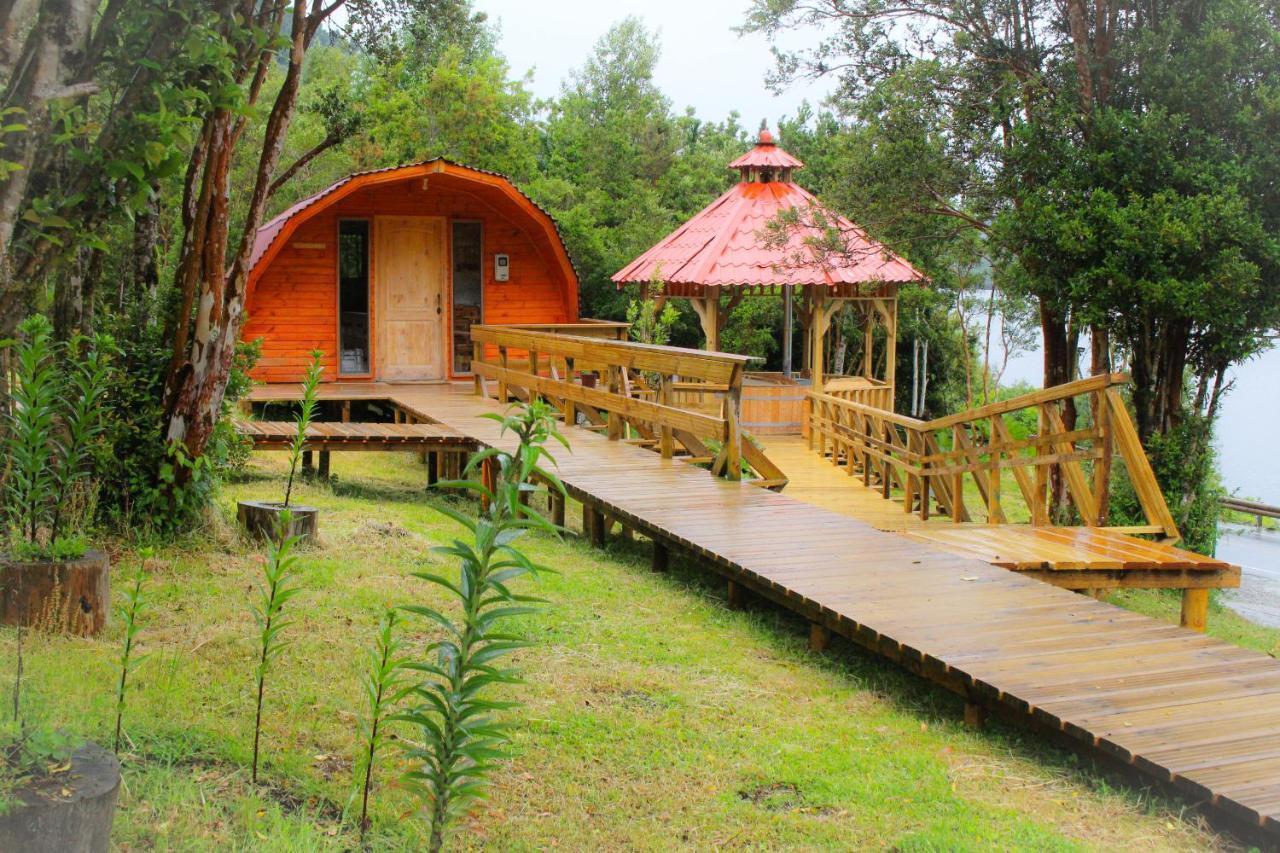 Eco Cabanas Wanderlust Puerto Puyuguapi Exteriör bild
