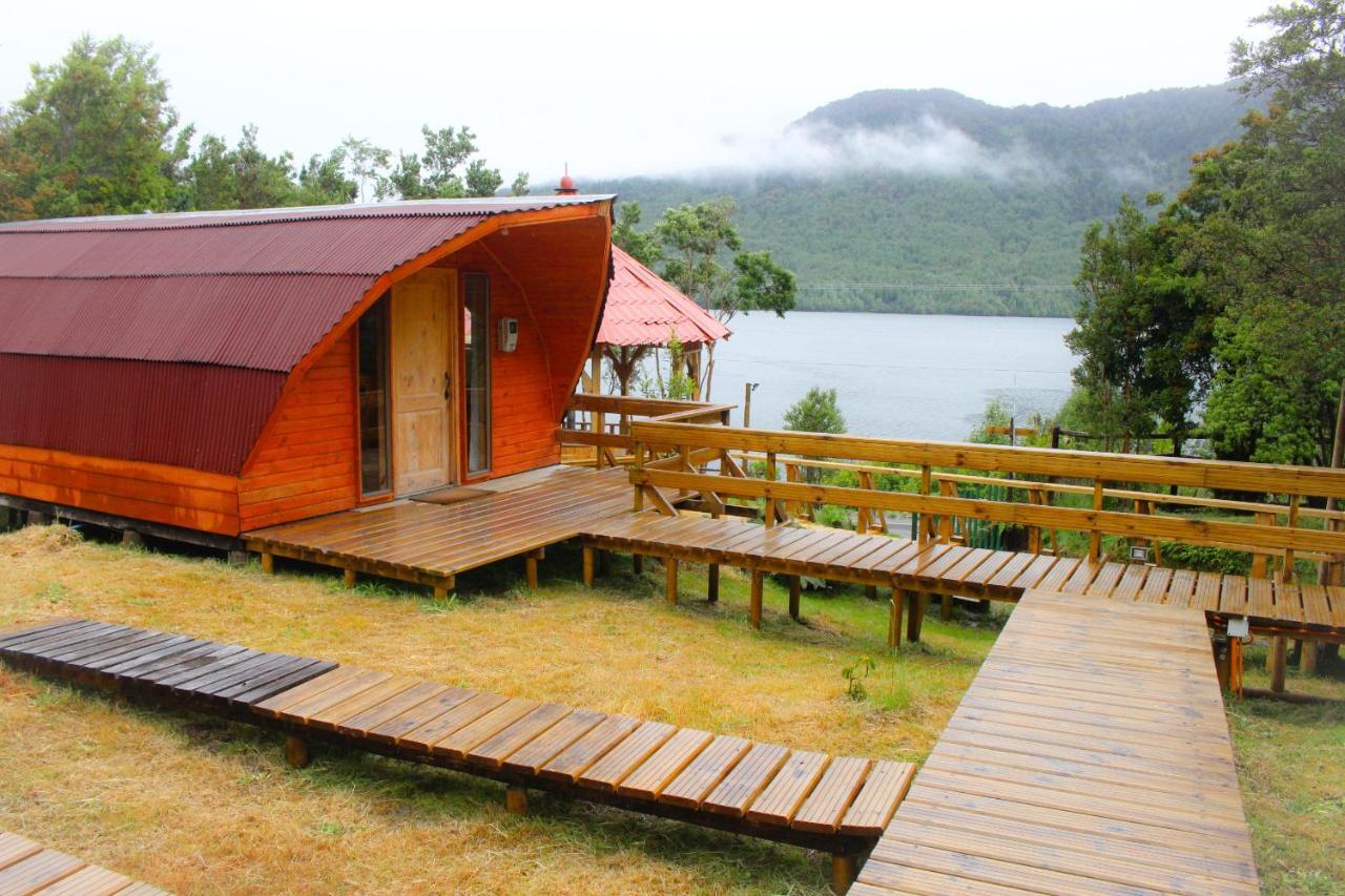 Eco Cabanas Wanderlust Puerto Puyuguapi Exteriör bild
